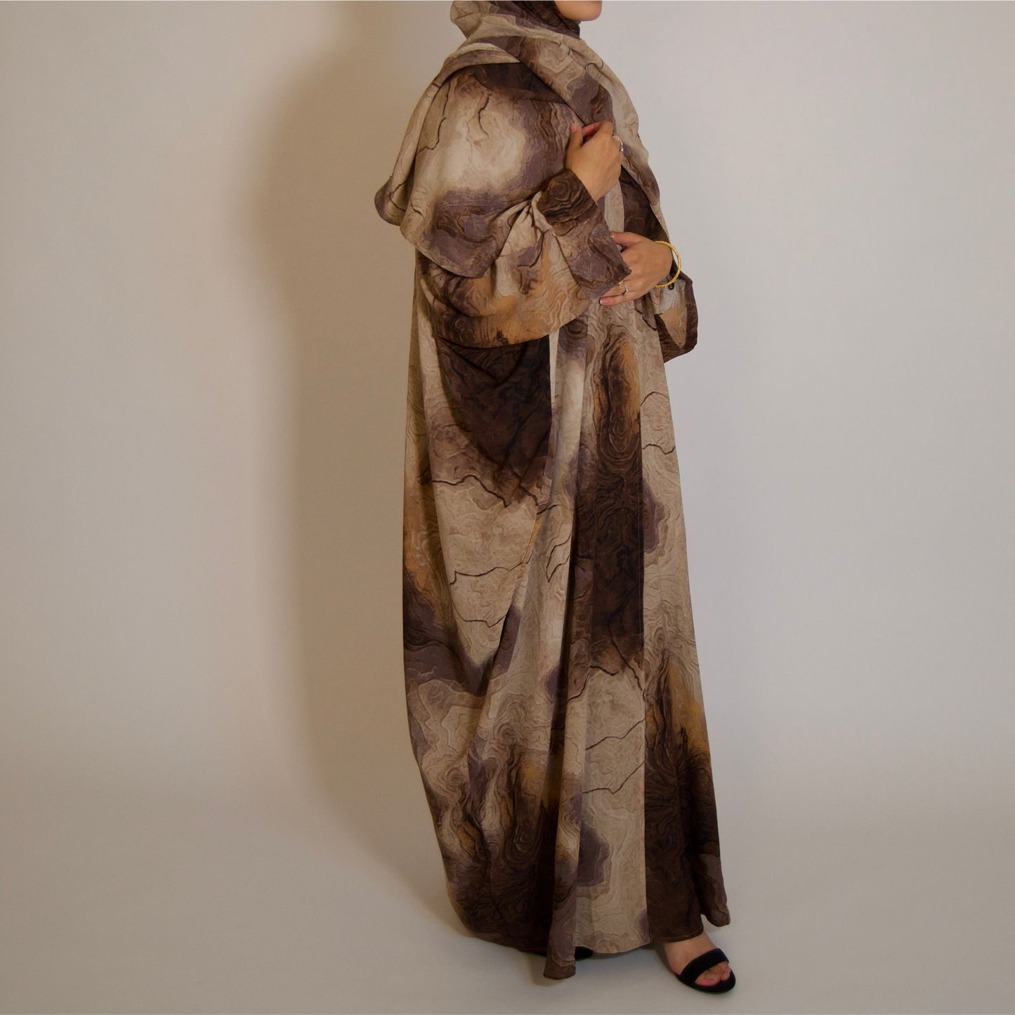 FATIMAH BROWN MARBLE ABAYAH