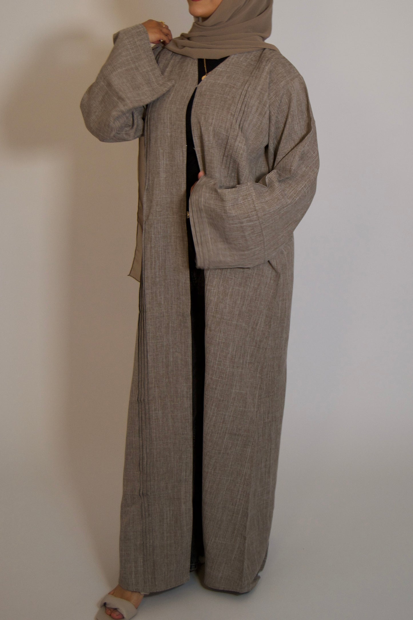 Linen Mocha Abāyah