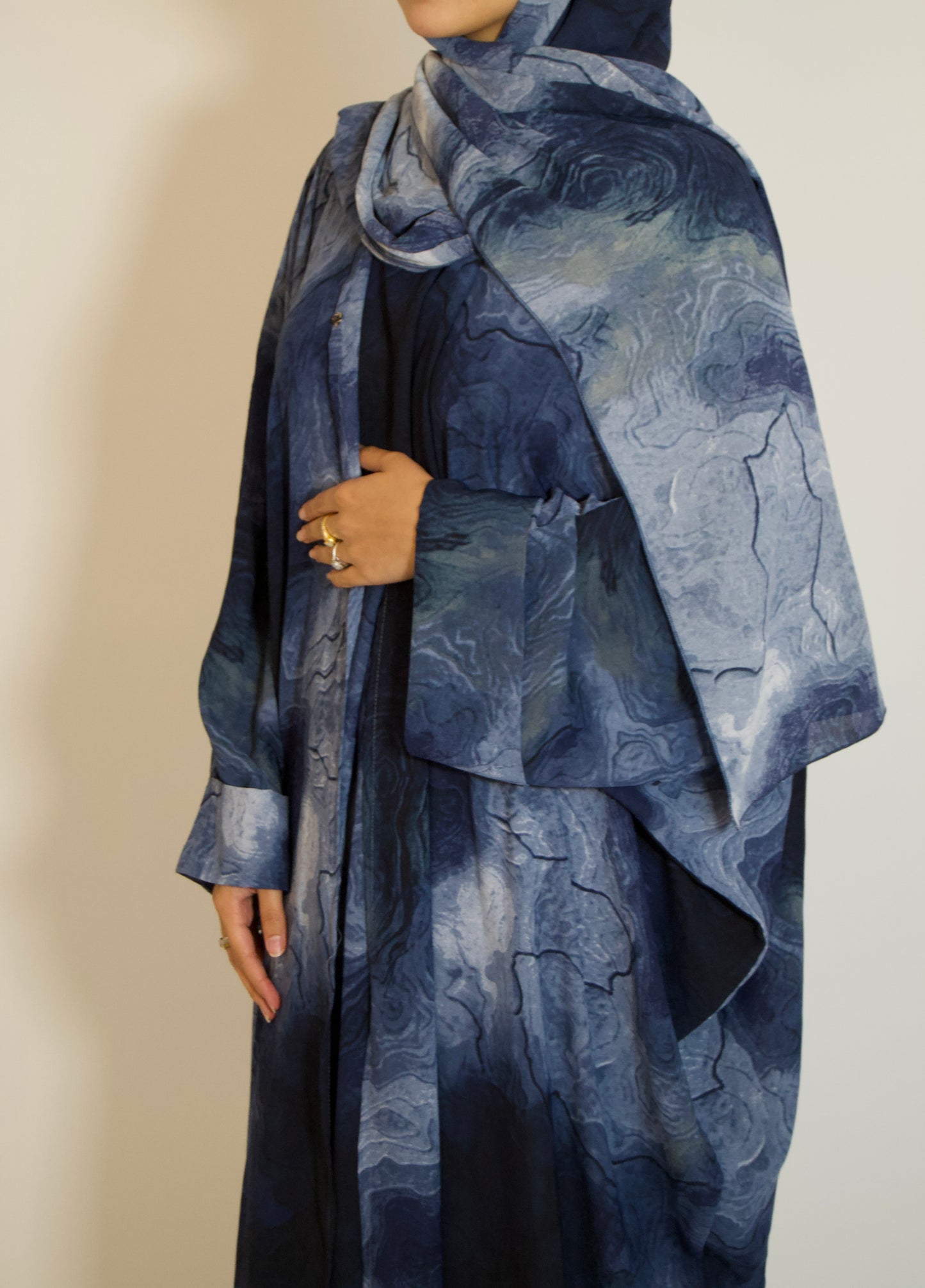 FATIMAH NAVY MARBLE ABĀYAH