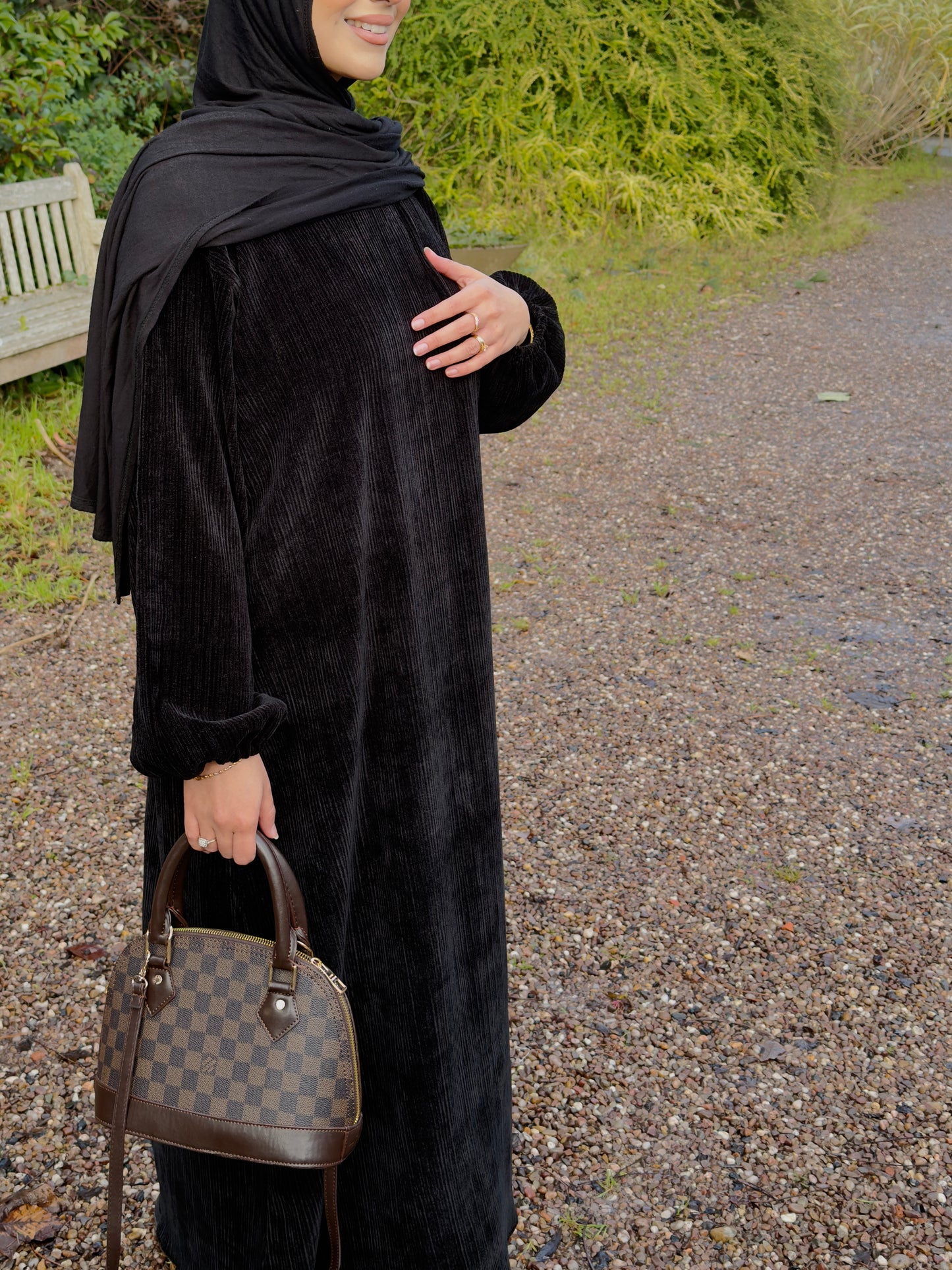 Black Corduroy Abāyah