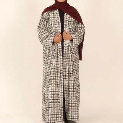 Hawa White Abāyah Coat